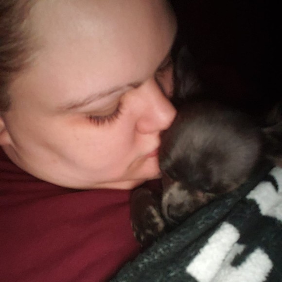 Meet your Posher, Tori - Picture 1 of 1